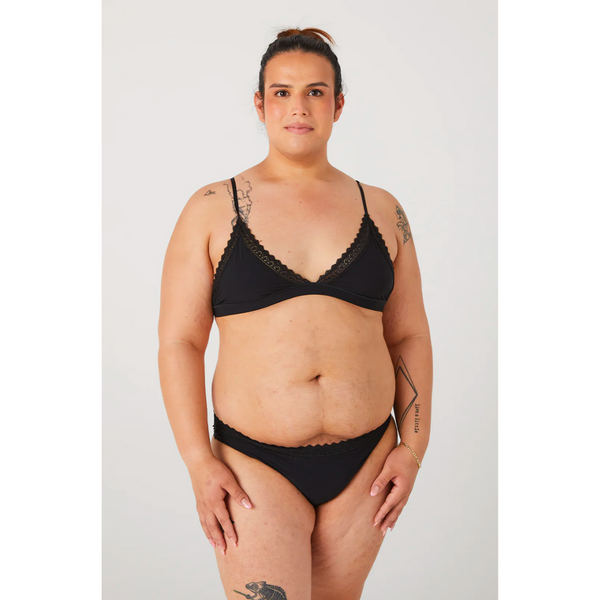 Urbody Lace Bralette Black
